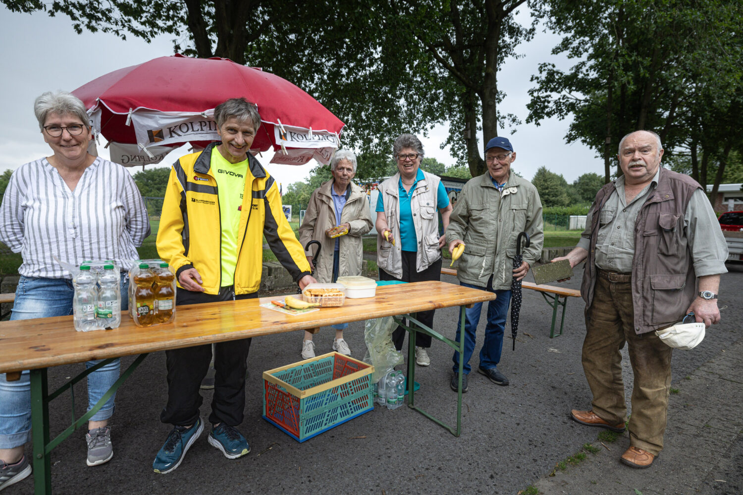 Im Regen helfen: Kolpingsfamilie Wolbeck unterstützt wieder den Münsterland-Sternlauf 1